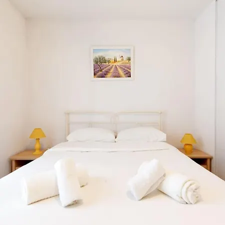 Апартаменты Domaine Des Palmiers - Piscine- Parking - Tennis - Clim Канны